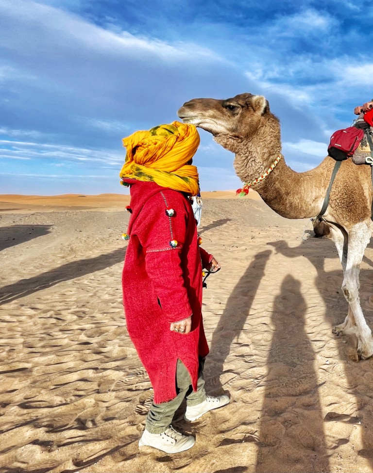 Camello y camellero Erg Chebbi